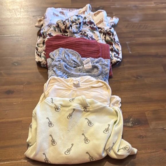 Kate Quinn assorted clothing 12-18 months and 18-24 months - Picture 14 of 14